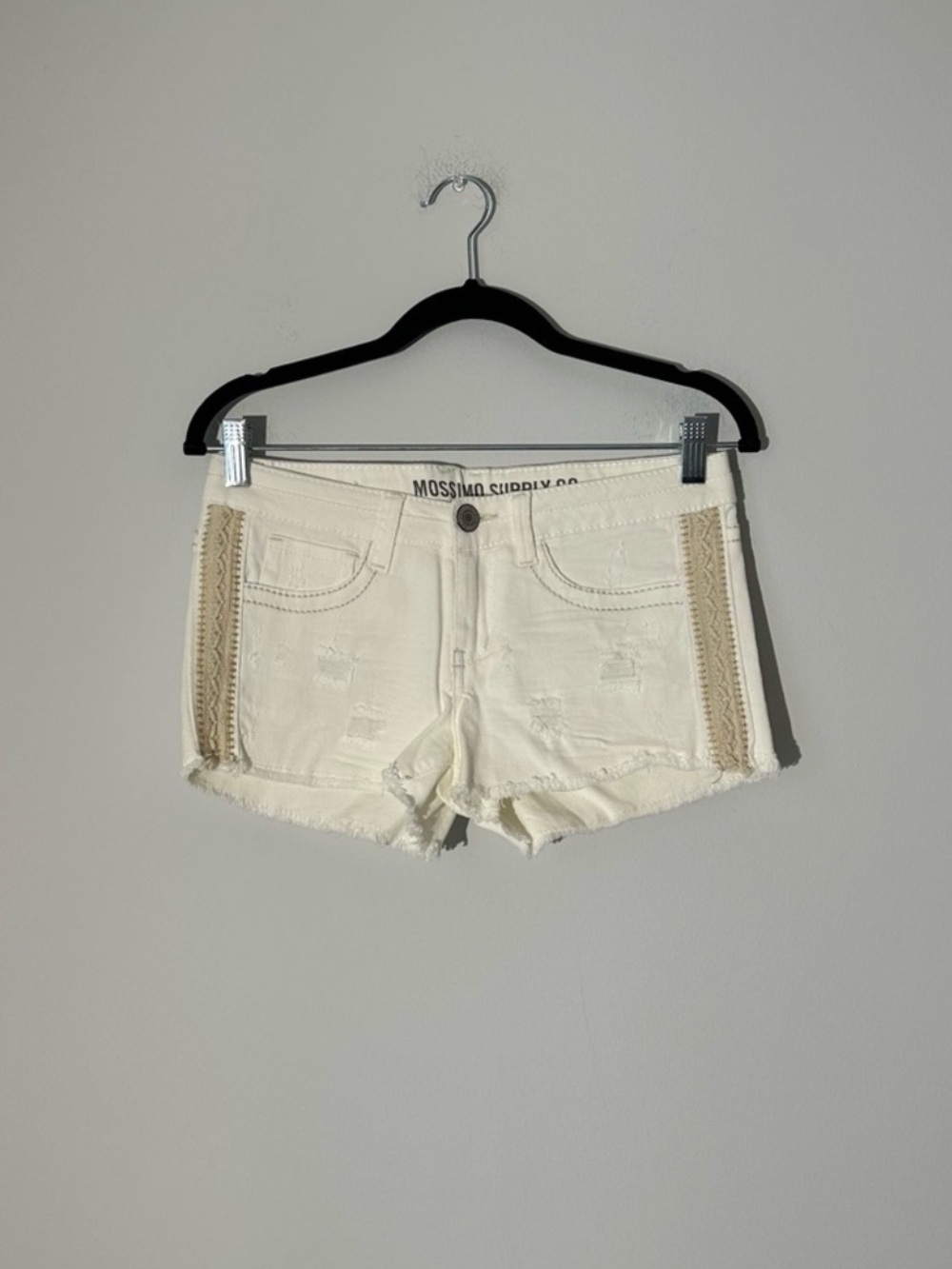 Mossimo Supply Co. Cream Denim Shorts with Crochet Side Trim Size 7